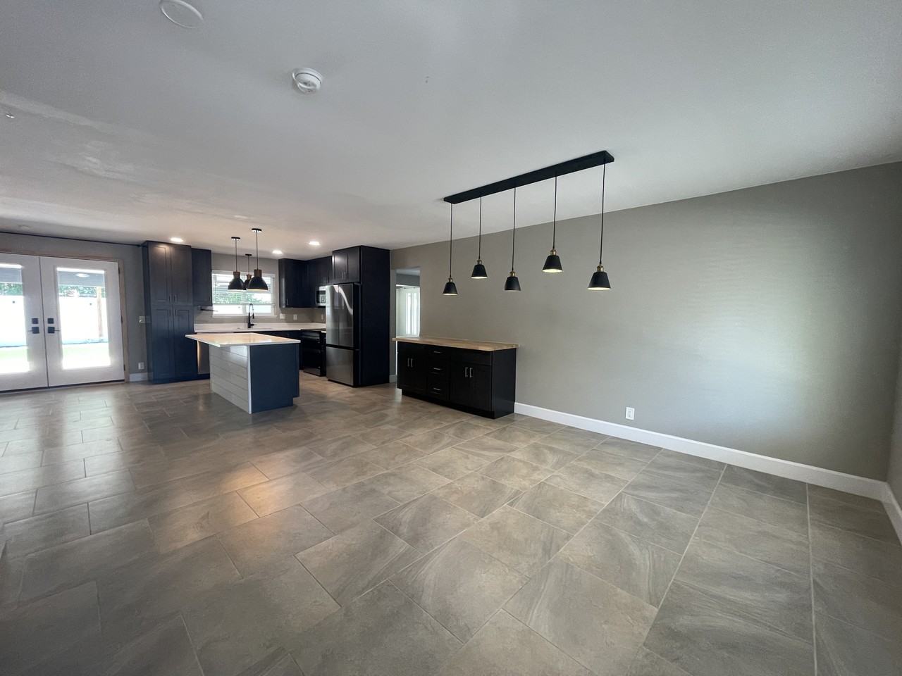 7604 Sierra Azul Ave Ne #1 - Photo 4 of 36
