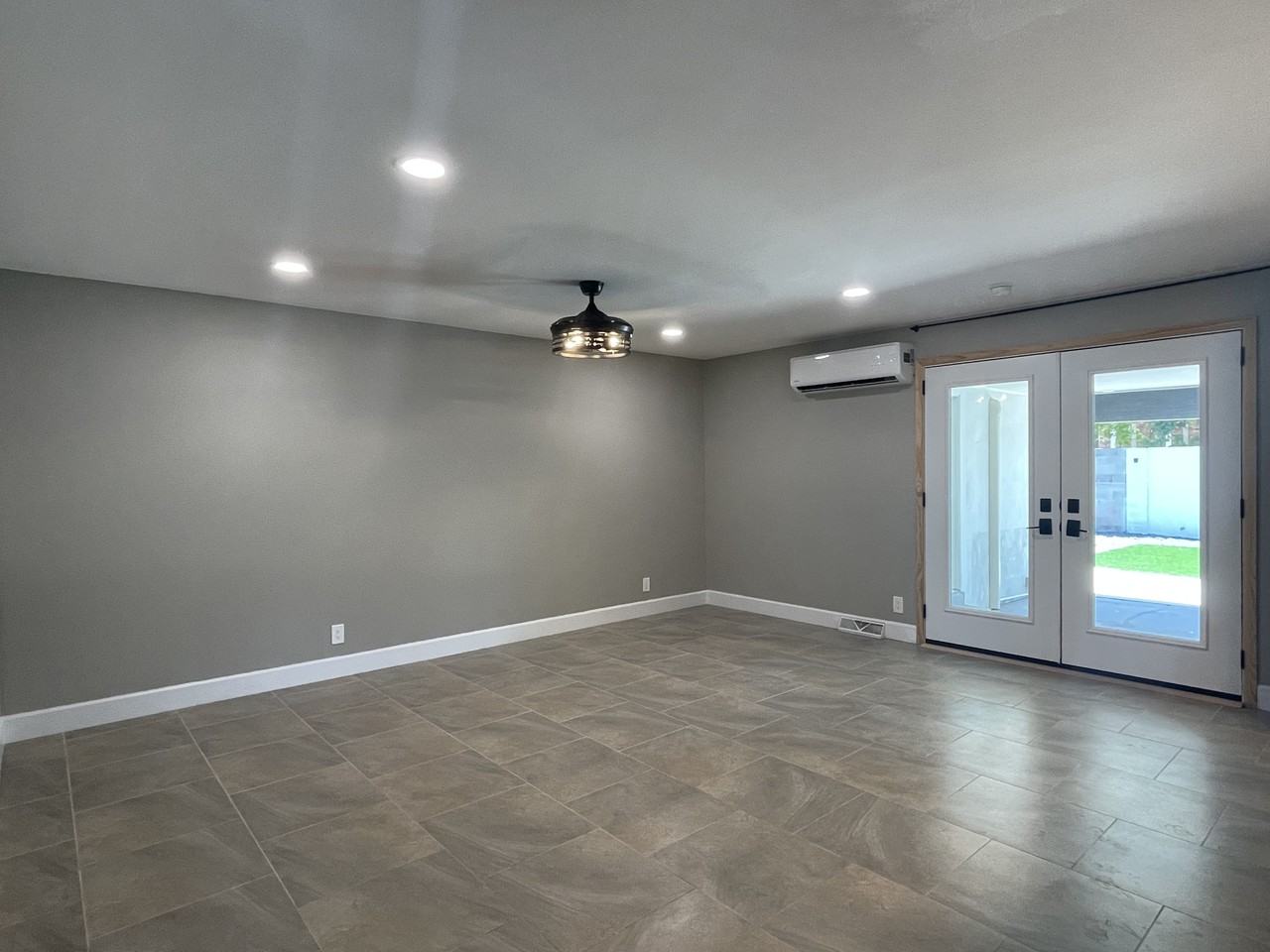 7604 Sierra Azul Ave Ne #1 - Photo 6 of 36