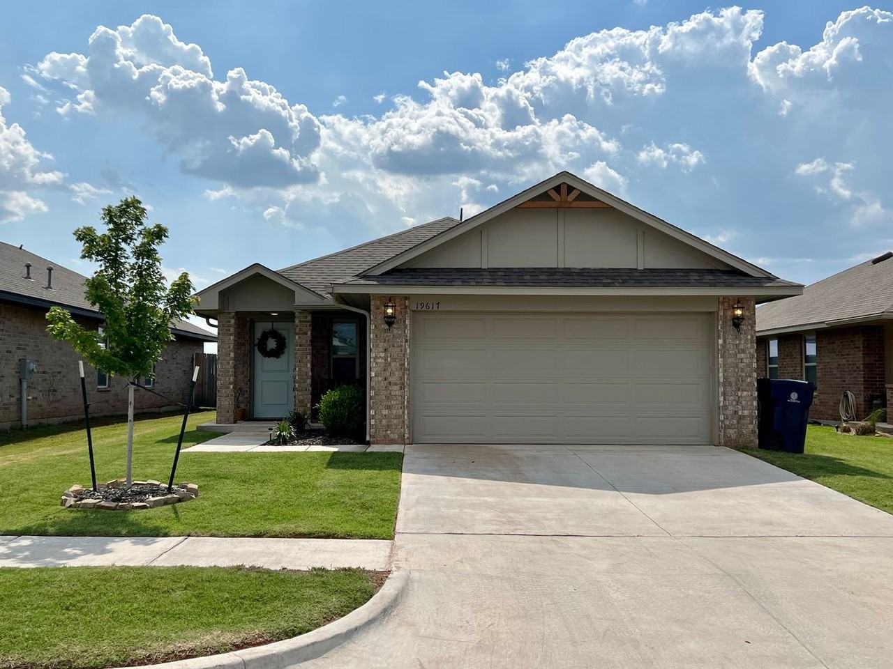19617 Brookville Dr