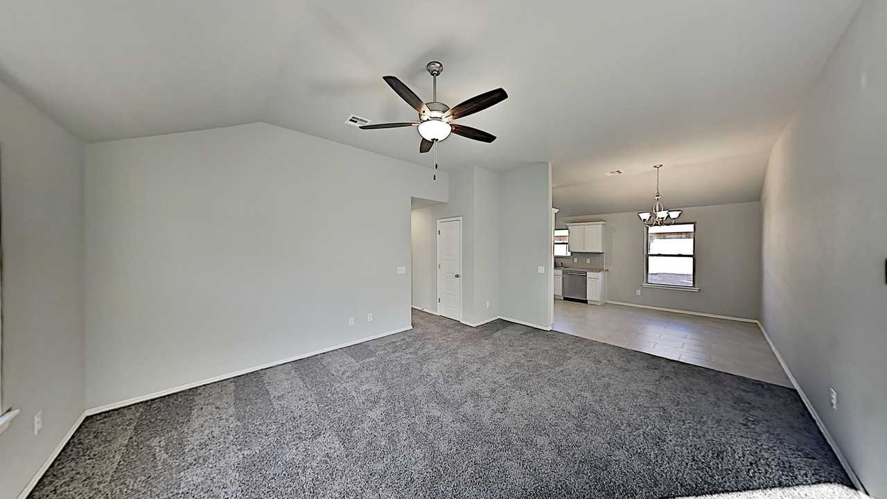 19617 Brookville Dr - Photo 4 of 18