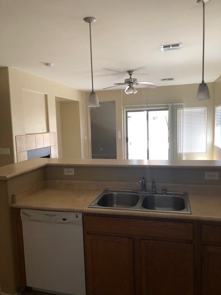 44290 W Neely Dr - Photo 5 of 11