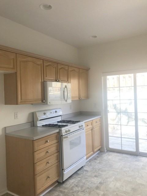 3568 Mashie Ct - Photo 5 of 19