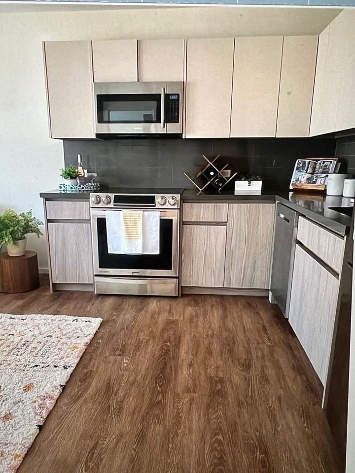 KAPIOLANI RESIDENCE #4301 - Photo 4 of 13