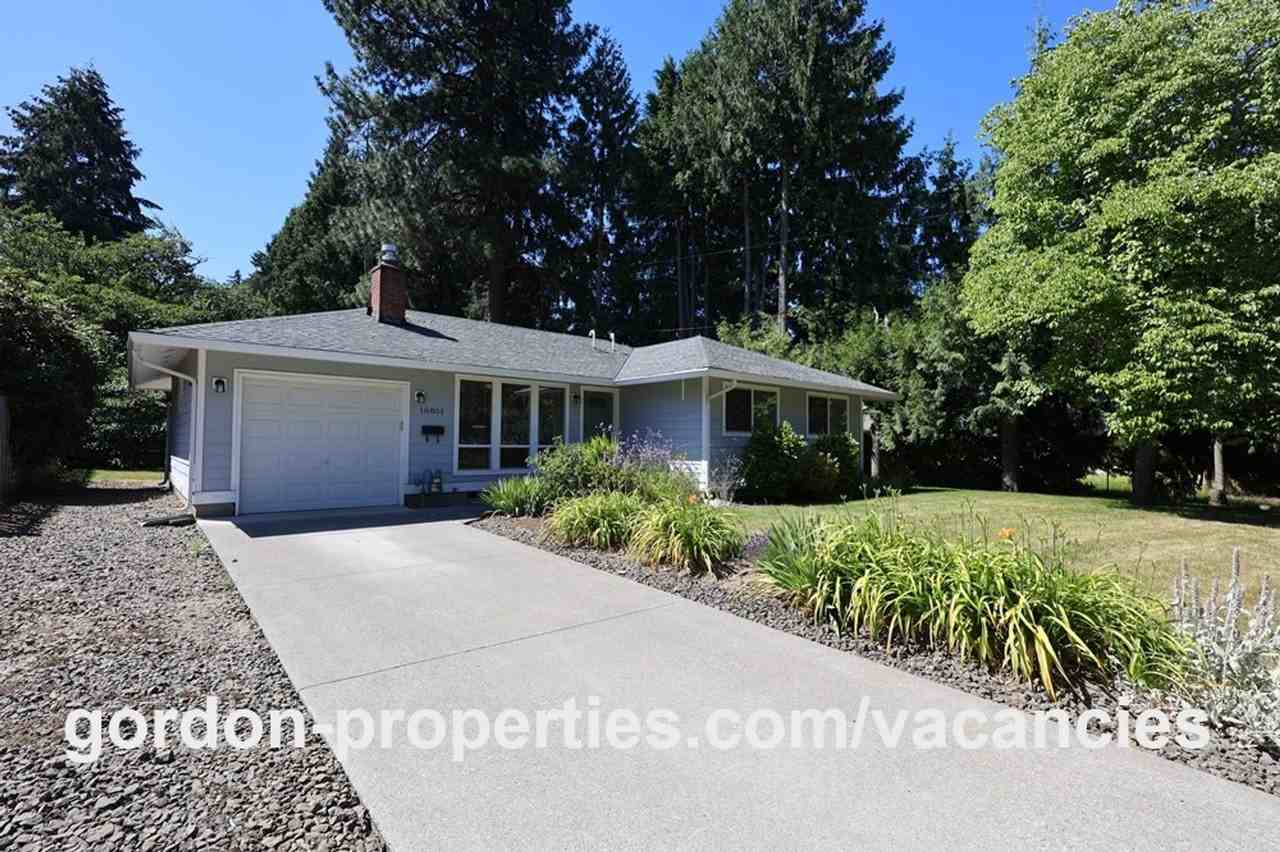 10851 Se Garrett Dr - Photo 2 of 33