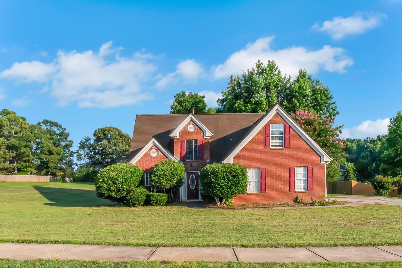 742 White Dove Dr