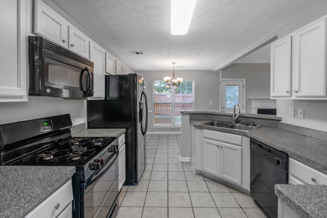 742 White Dove Dr - Photo 7 of 35