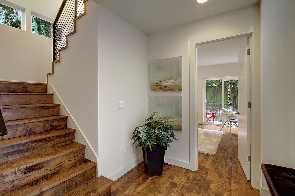 11427 Ne 87th St - Photo 2 of 15