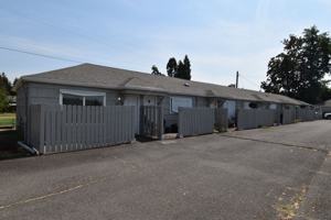 featured image of 940 E Jefferson St