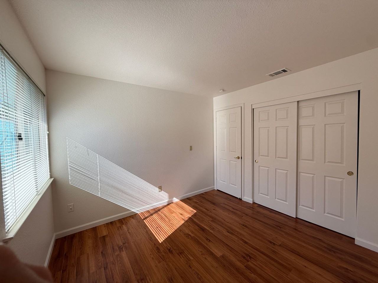 749 Oak Brook Dr - Photo 6 of 18