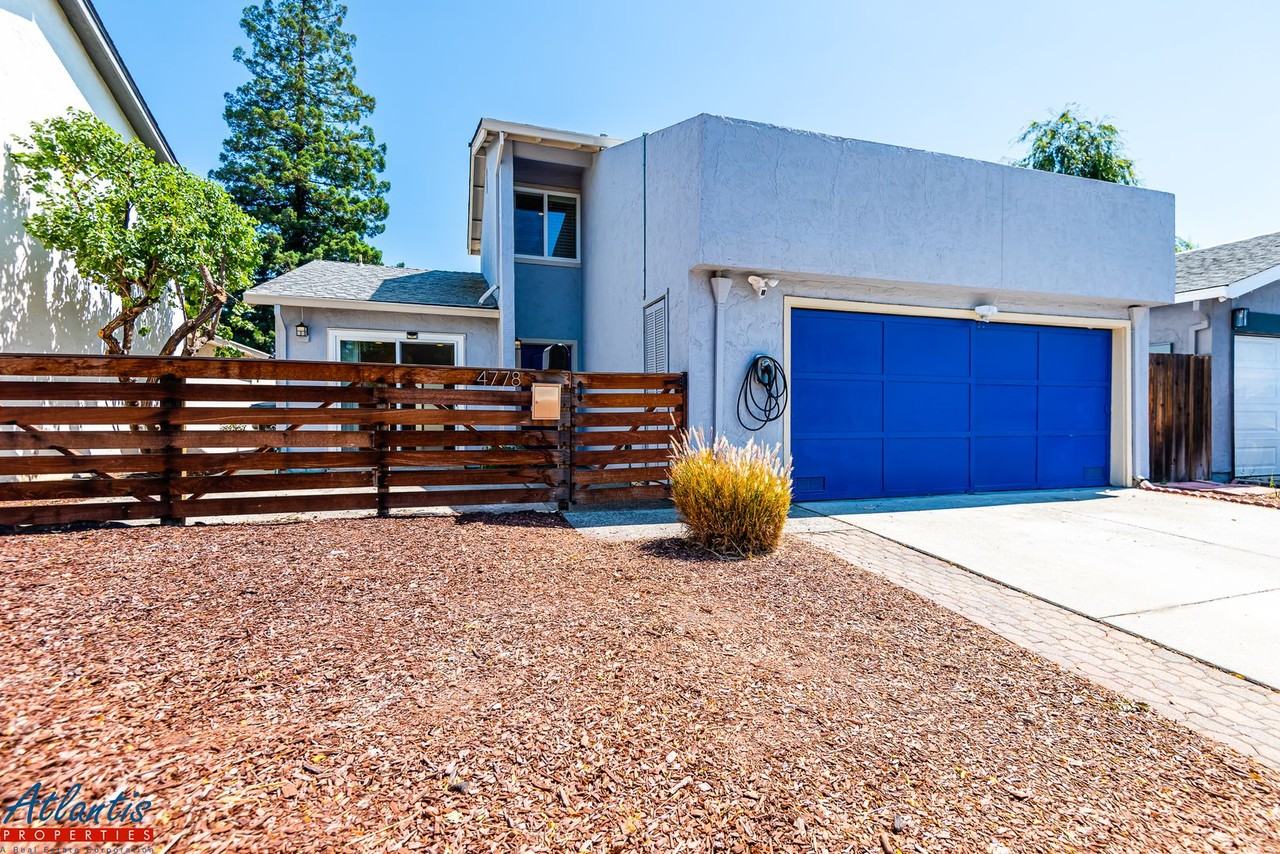 4778 Eagle Lake Dr
