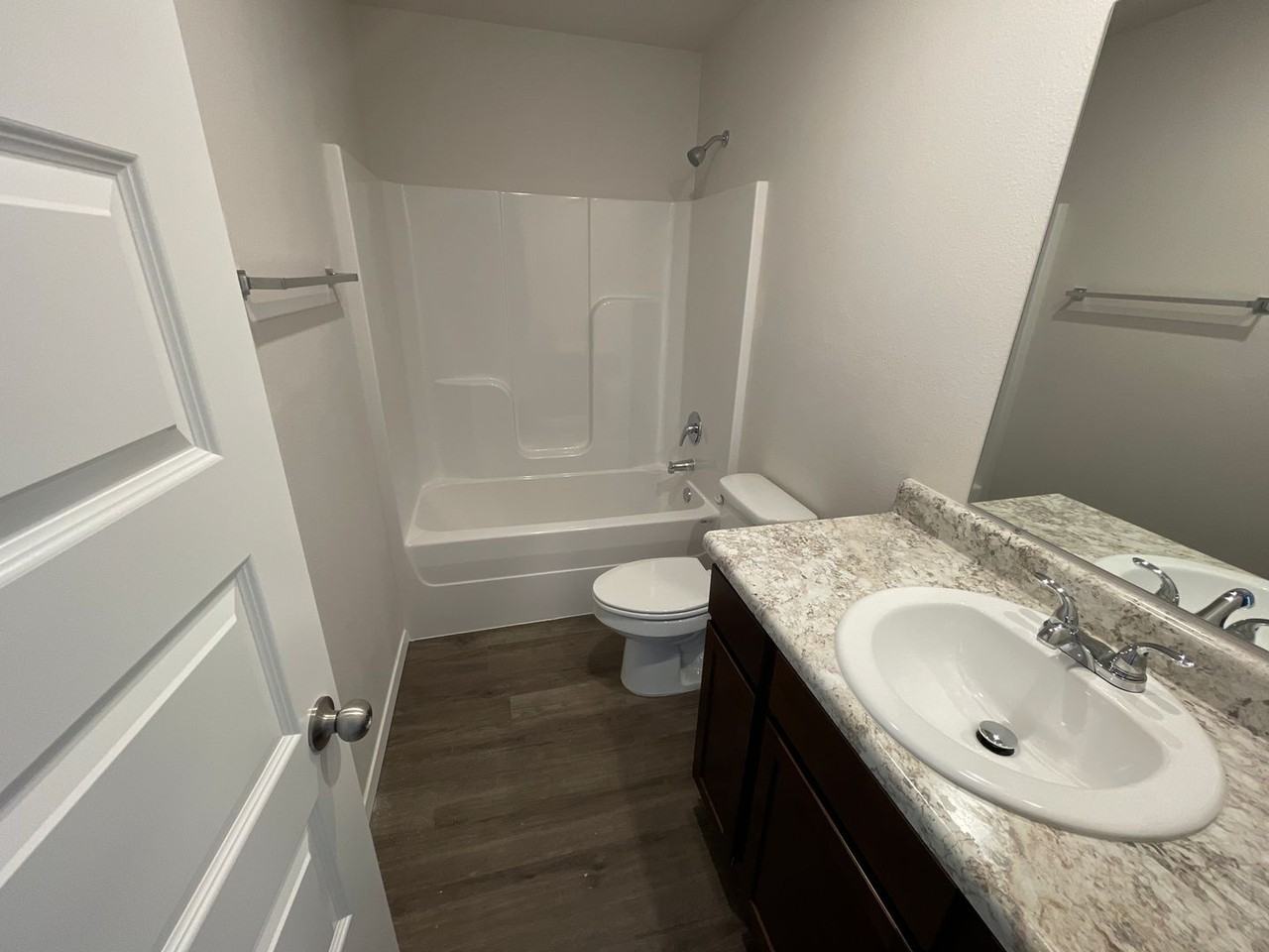 1742 Loveland St - Photo 6 of 18