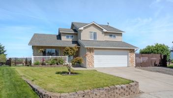 featured image of 3925 N Graphite Ct