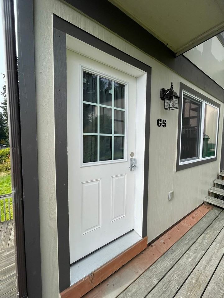 1820G5 Larch St - Photo 2 of 21