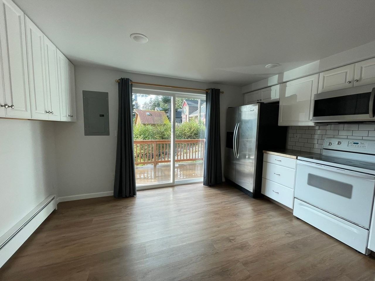 1820G5 Larch St - Photo 7 of 21