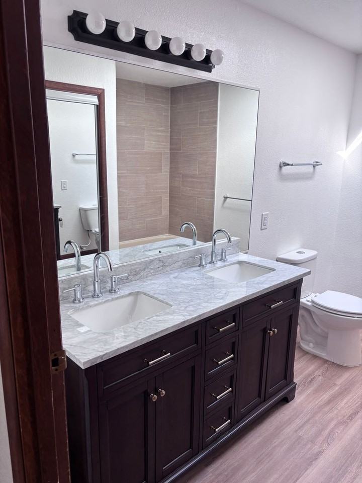 2701 Kingsbridge Cir - Photo 6 of 17