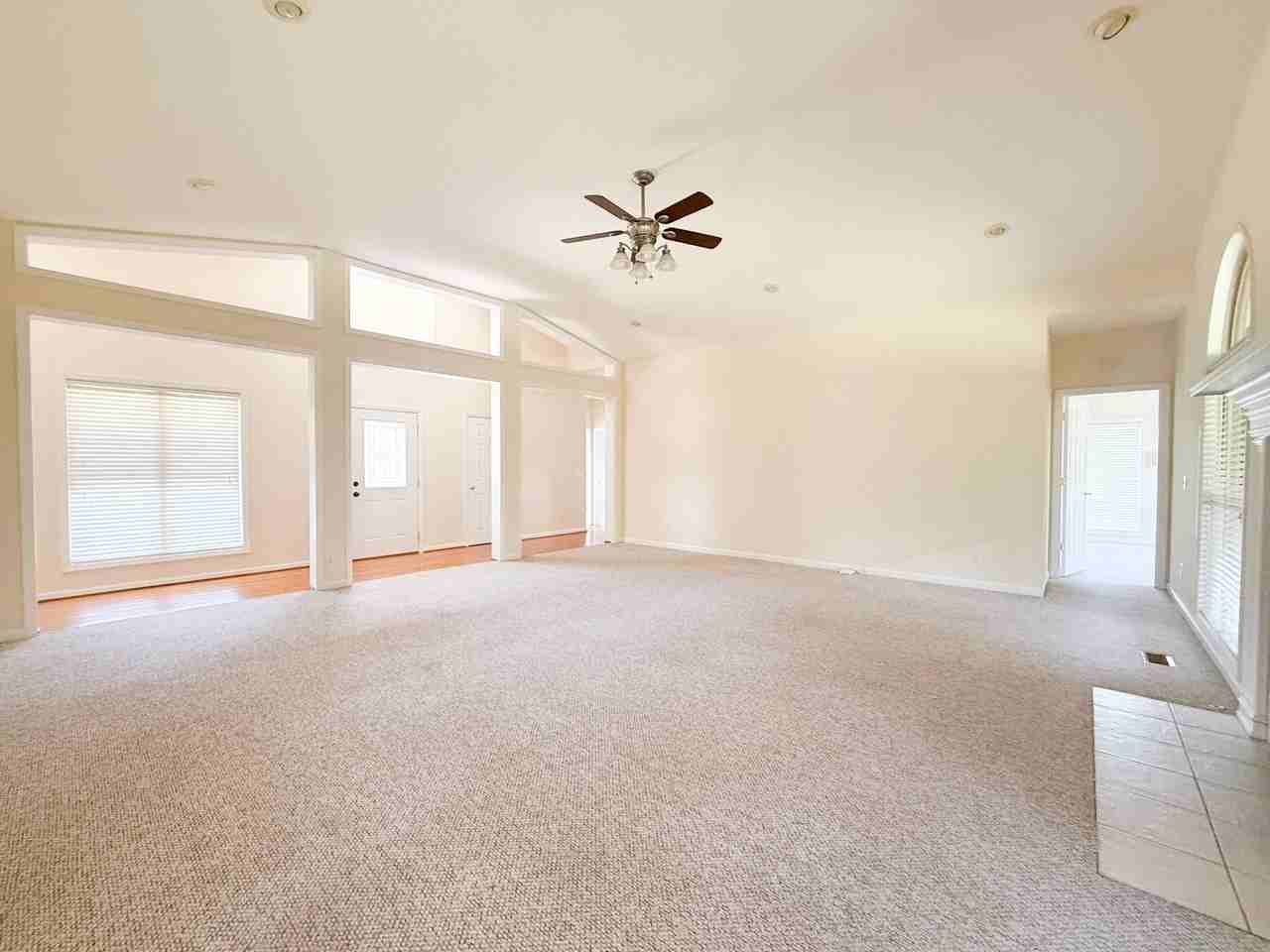 4565 Twin Creeks Dr - Photo 7 of 38