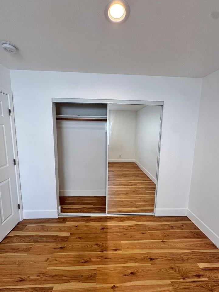 3951 Howard Ave - Photo 7 of 13