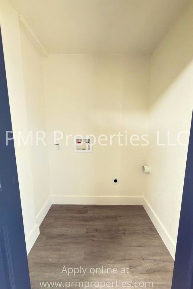 1706 Nw Cherry Ave - Photo 7 of 12