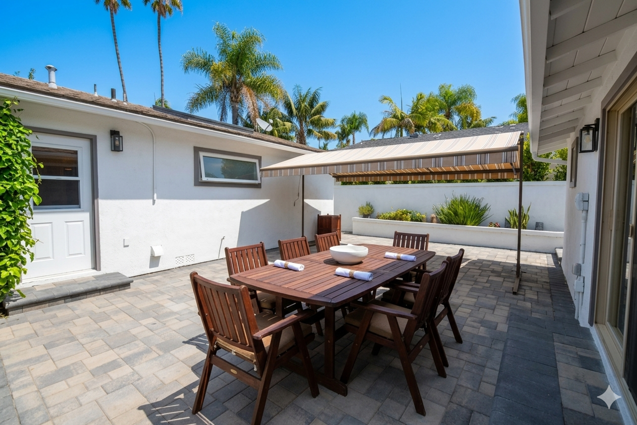 2345 S Ola Vis - Photo 2 of 28