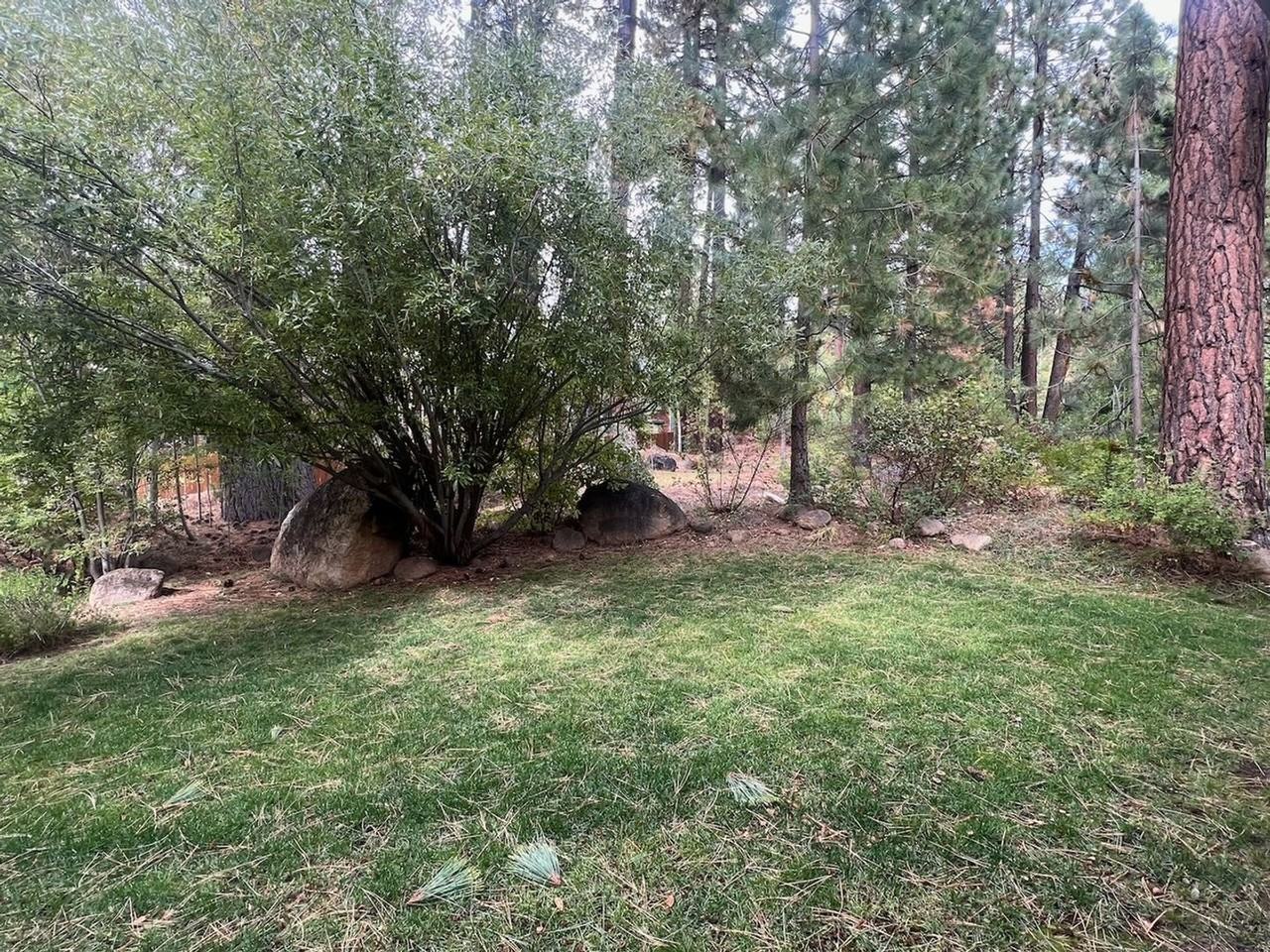 265 Deer Ct - Photo 2 of 23