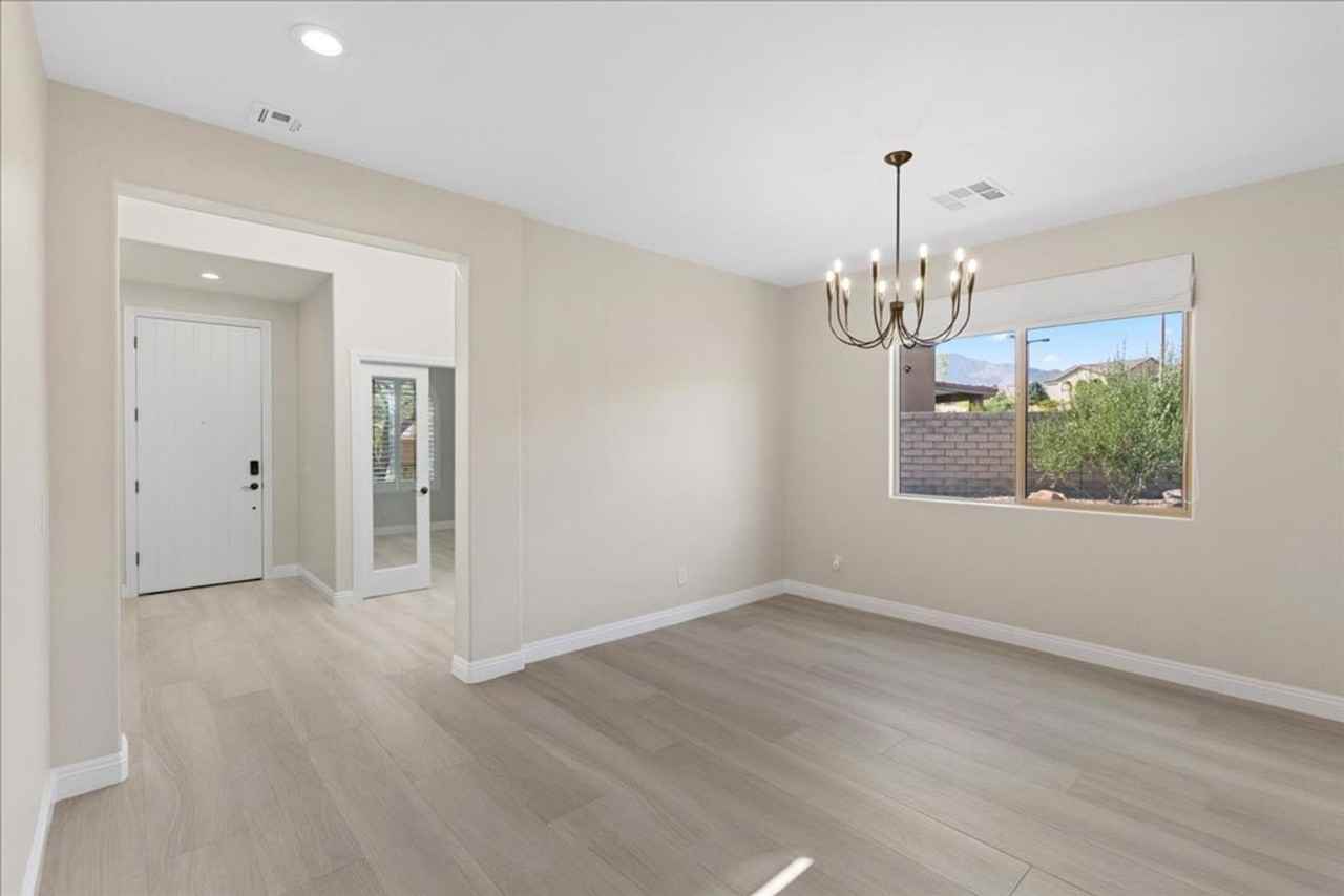 12210 Monument Hill Ave - Photo 5 of 38