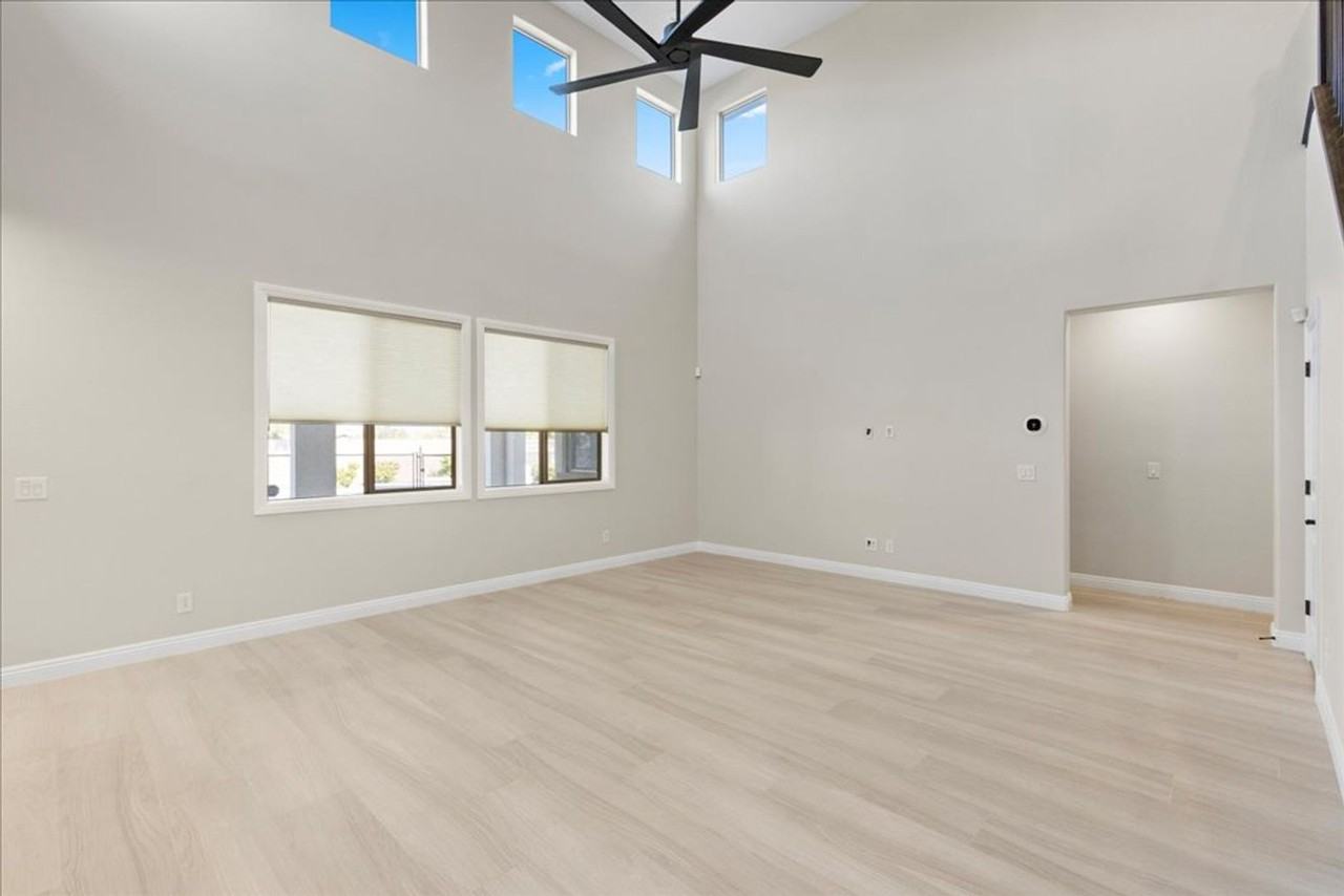 12210 Monument Hill Ave - Photo 6 of 38