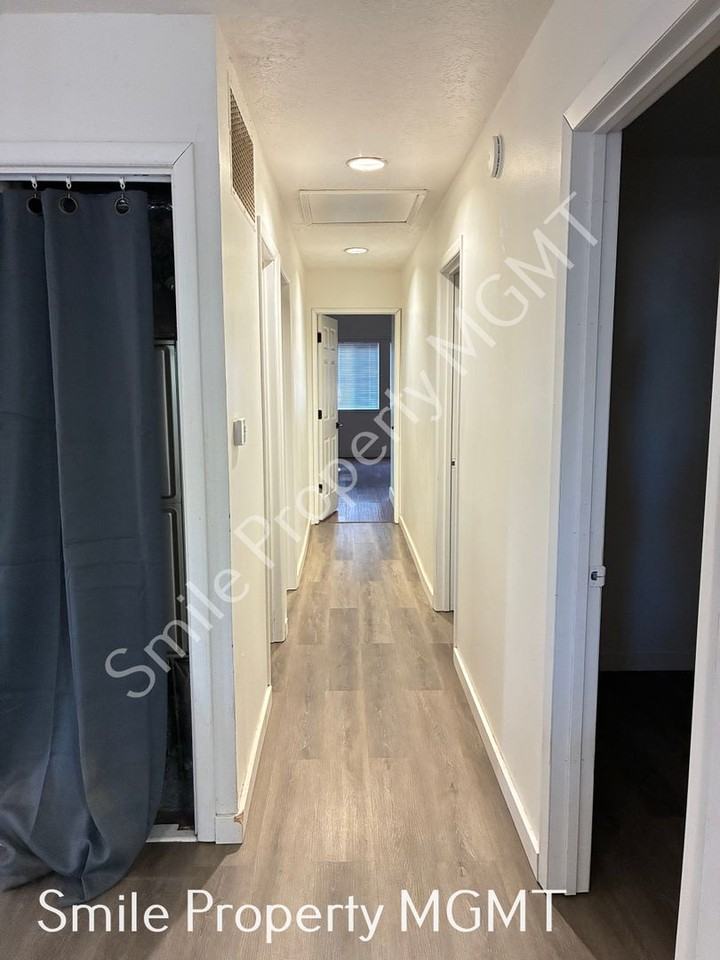 6555 Se 97th Ave - Photo 6 of 16