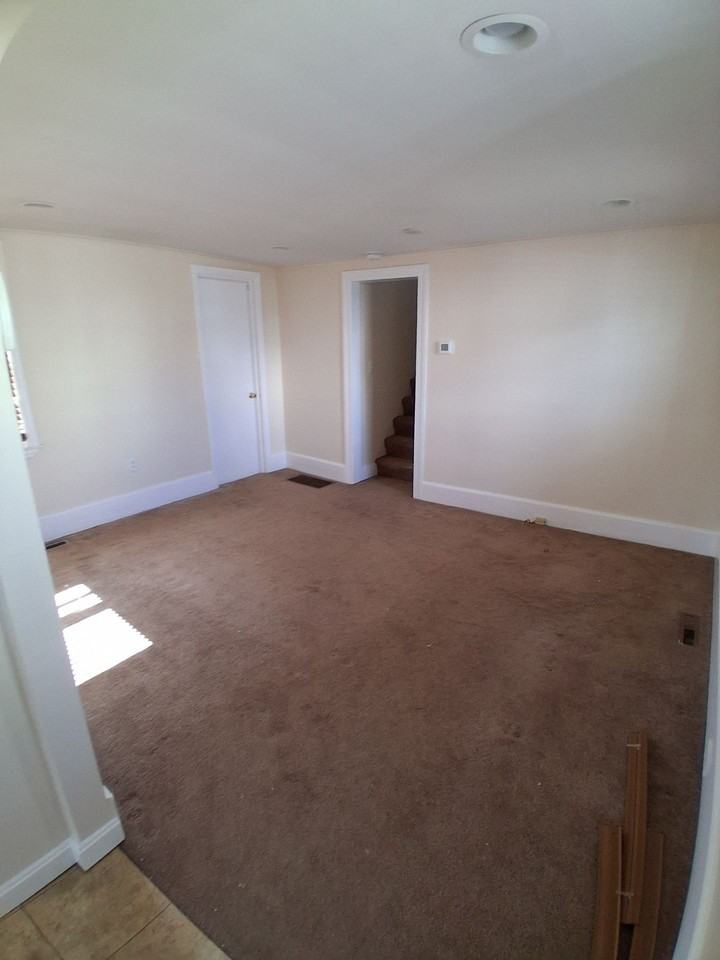 Water Street - Milford - Photo 5 of 14