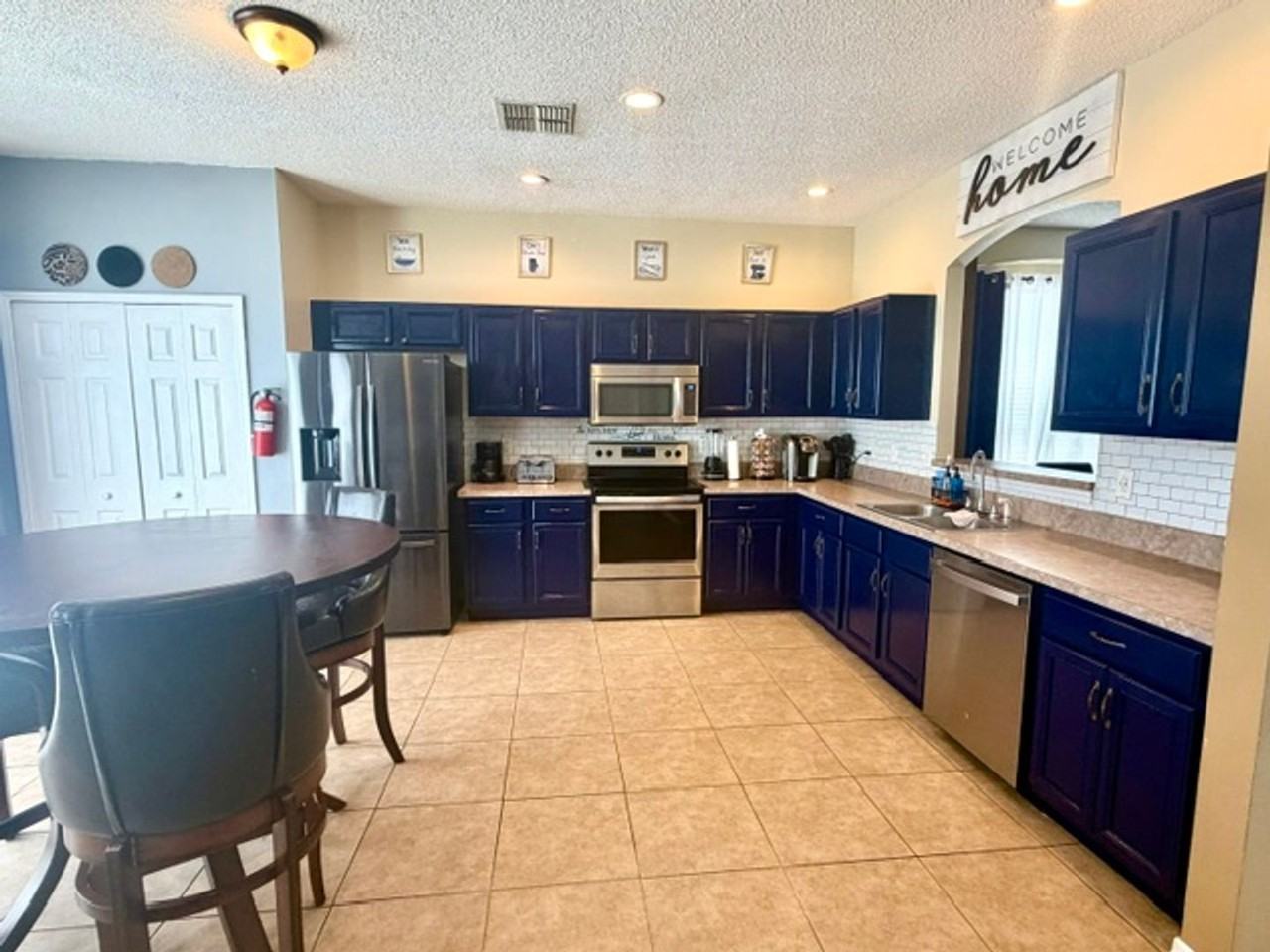 180 Hideaway Beach Ln - Photo 5 of 24