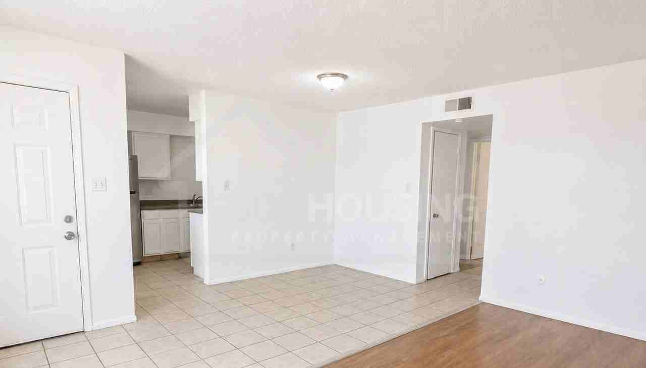 8309 Marquette Ave Ne #B - Photo 6 of 50