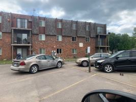 featured image of 410 18th St N