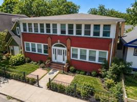 featured image of 123 S Pennsylvania St