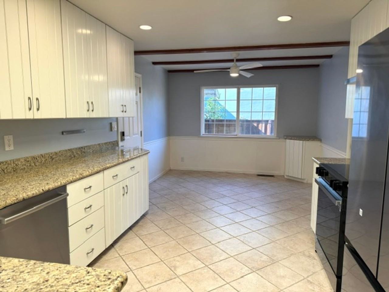 3467 Citrus Ave - Photo 7 of 31