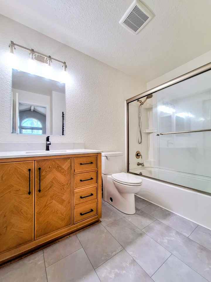 108 Arbor Way - Photo 5 of 35