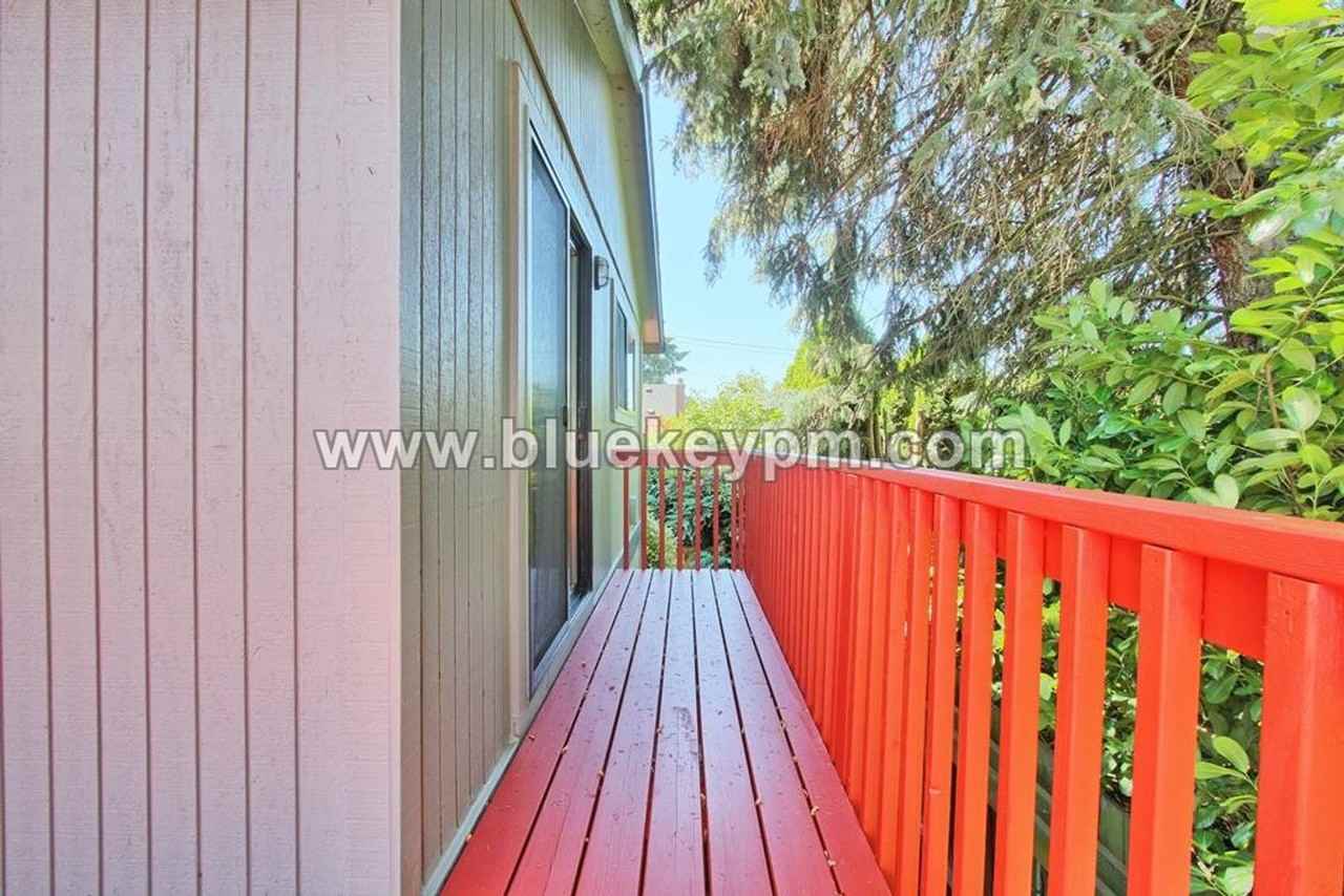 7865 Se Milwaukie Ave - Photo 6 of 12