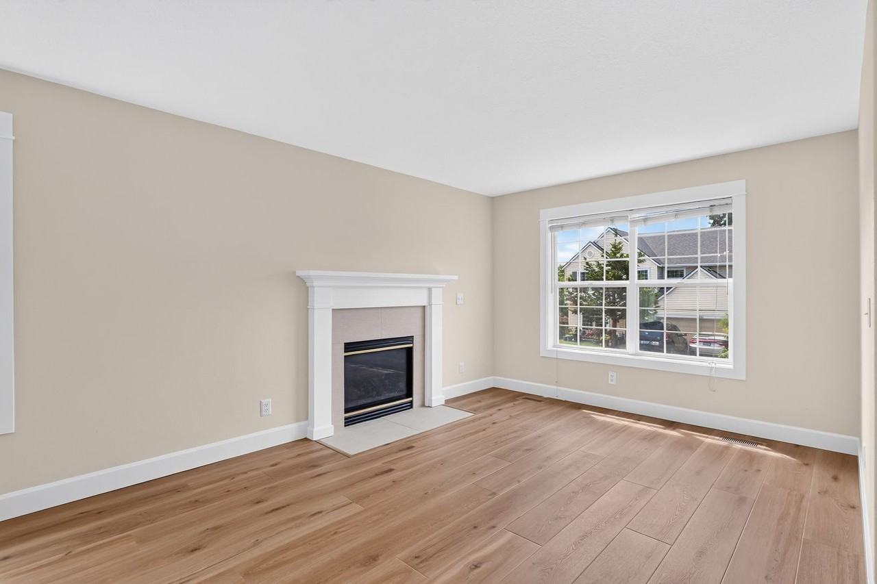 14959 Se Stanhope Rd - Photo 3 of 21