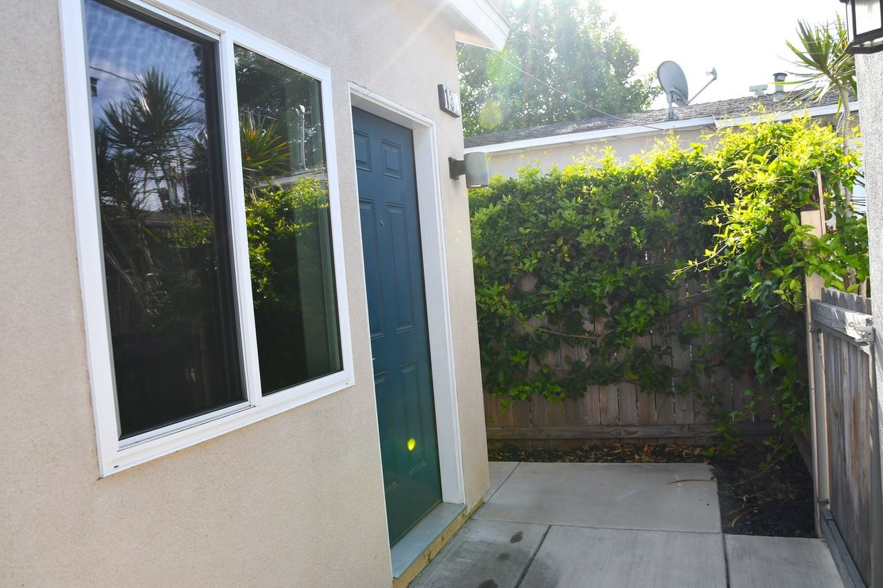 132 S Lime St - Photo 2 of 39