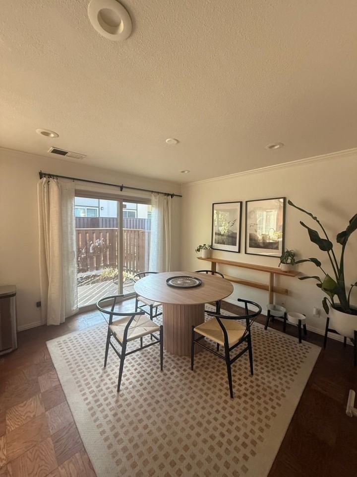 1571 Candelero Dr - Photo 4 of 18
