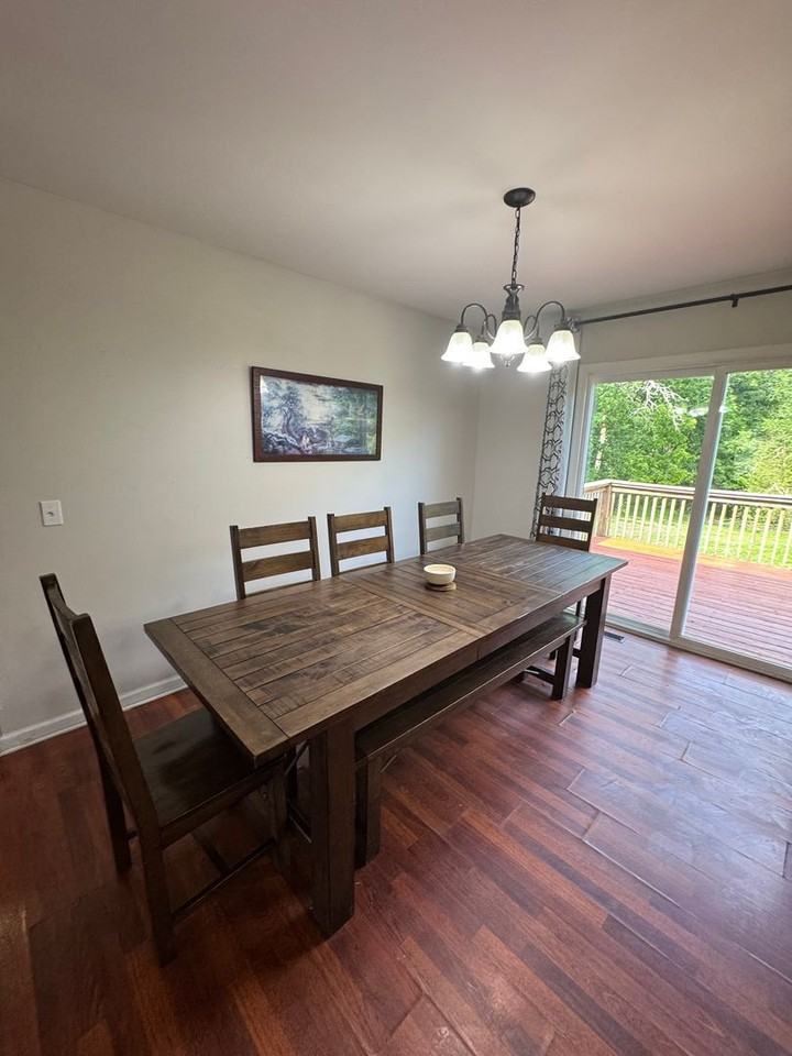 105 Larkins Dr - Photo 6 of 31