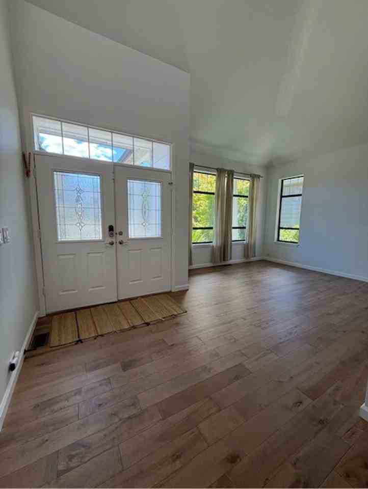 7531 148th Pl Se - Photo 3 of 23