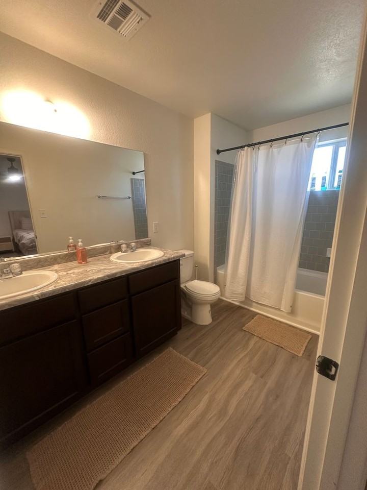 7338 E 44th Pl - Photo 5 of 12