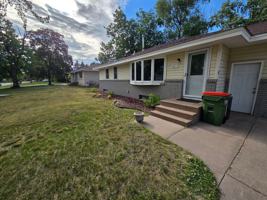 featured image of 841 Lund Ave Ne