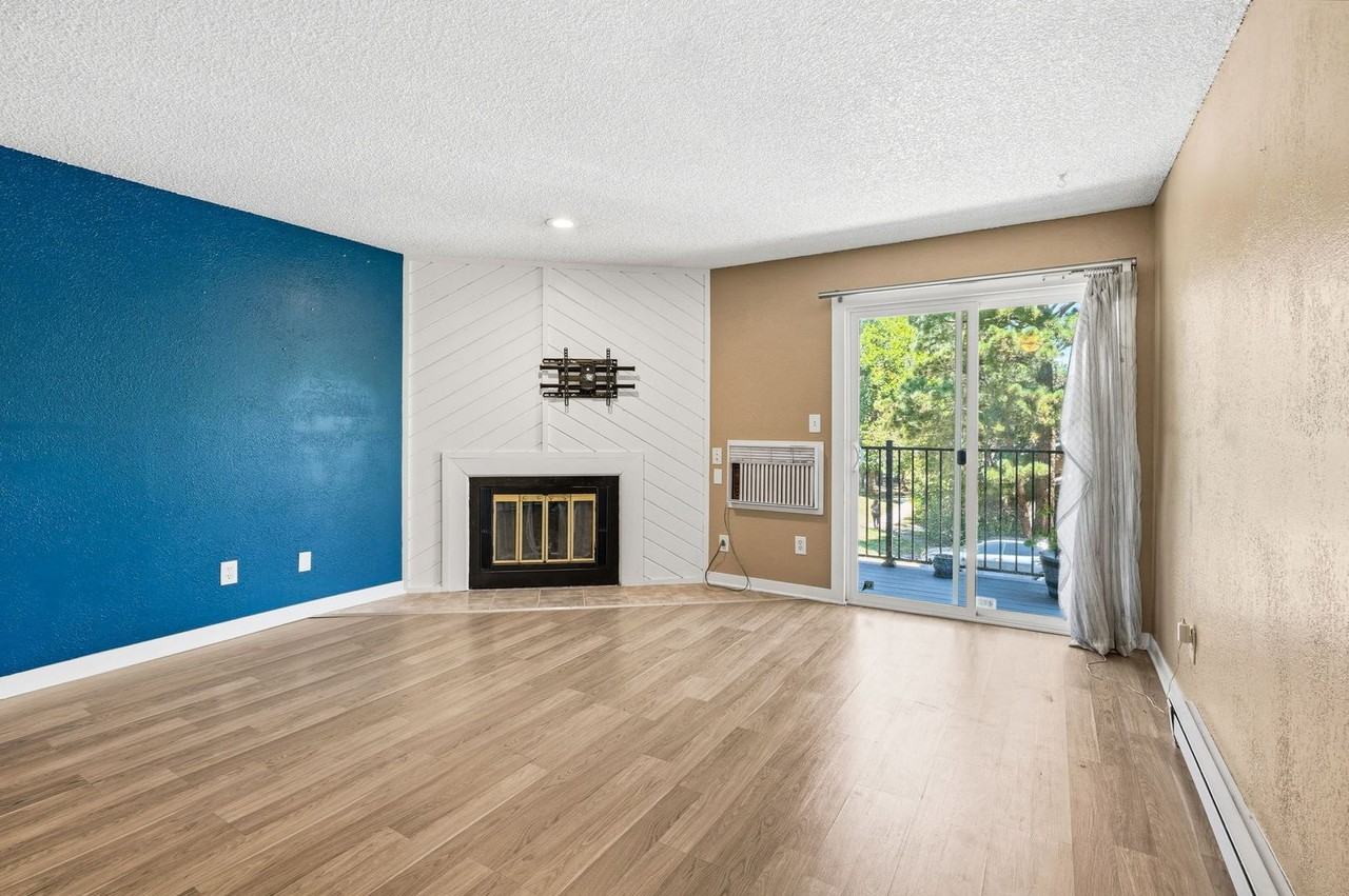2280 S Oswego Way - Photo 5 of 32