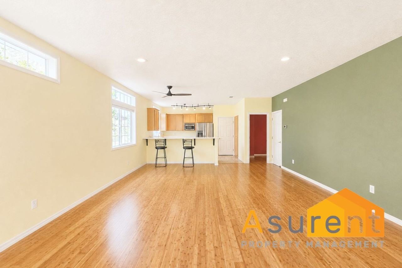 500 Starflower Ln - Photo 6 of 12