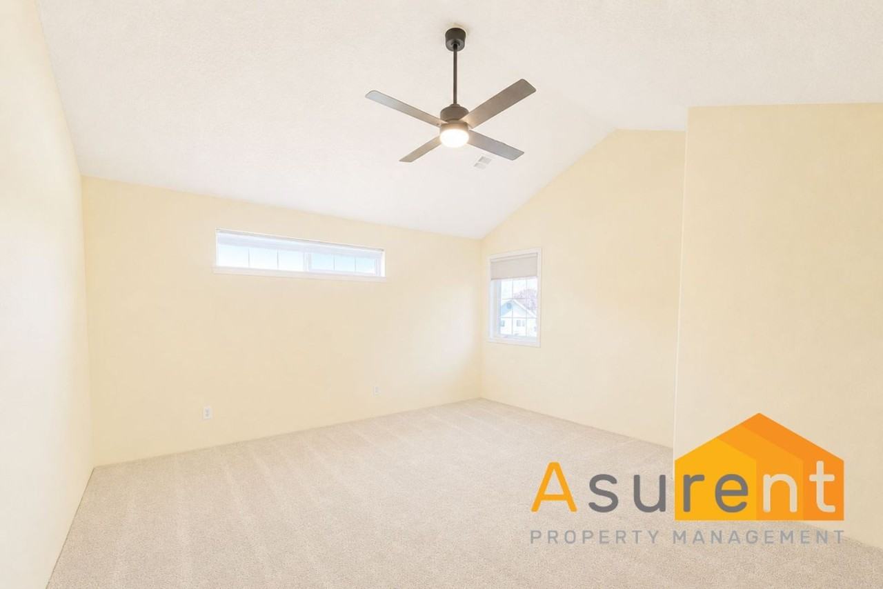 500 Starflower Ln - Photo 7 of 12