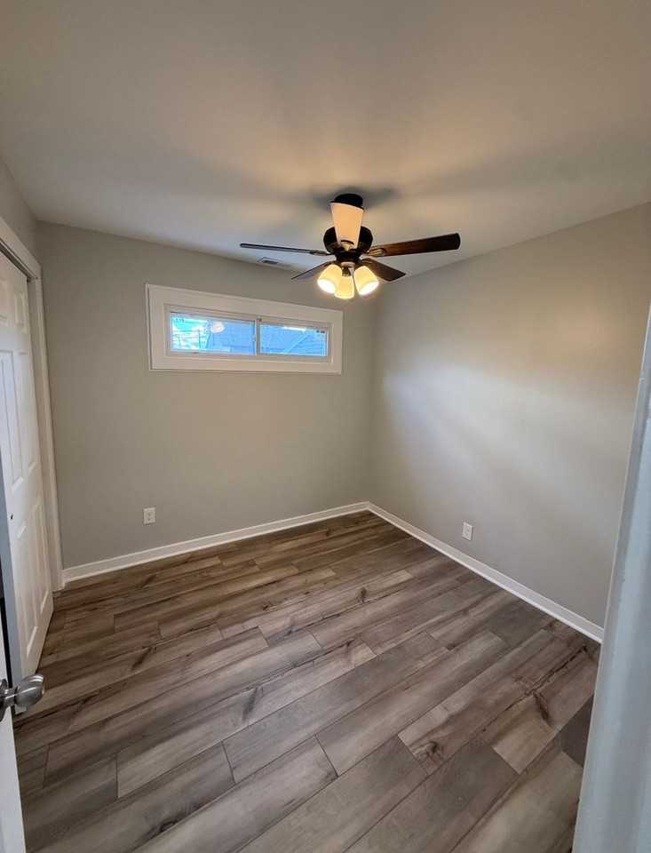 4624 Towle Ave - Photo 4 of 5