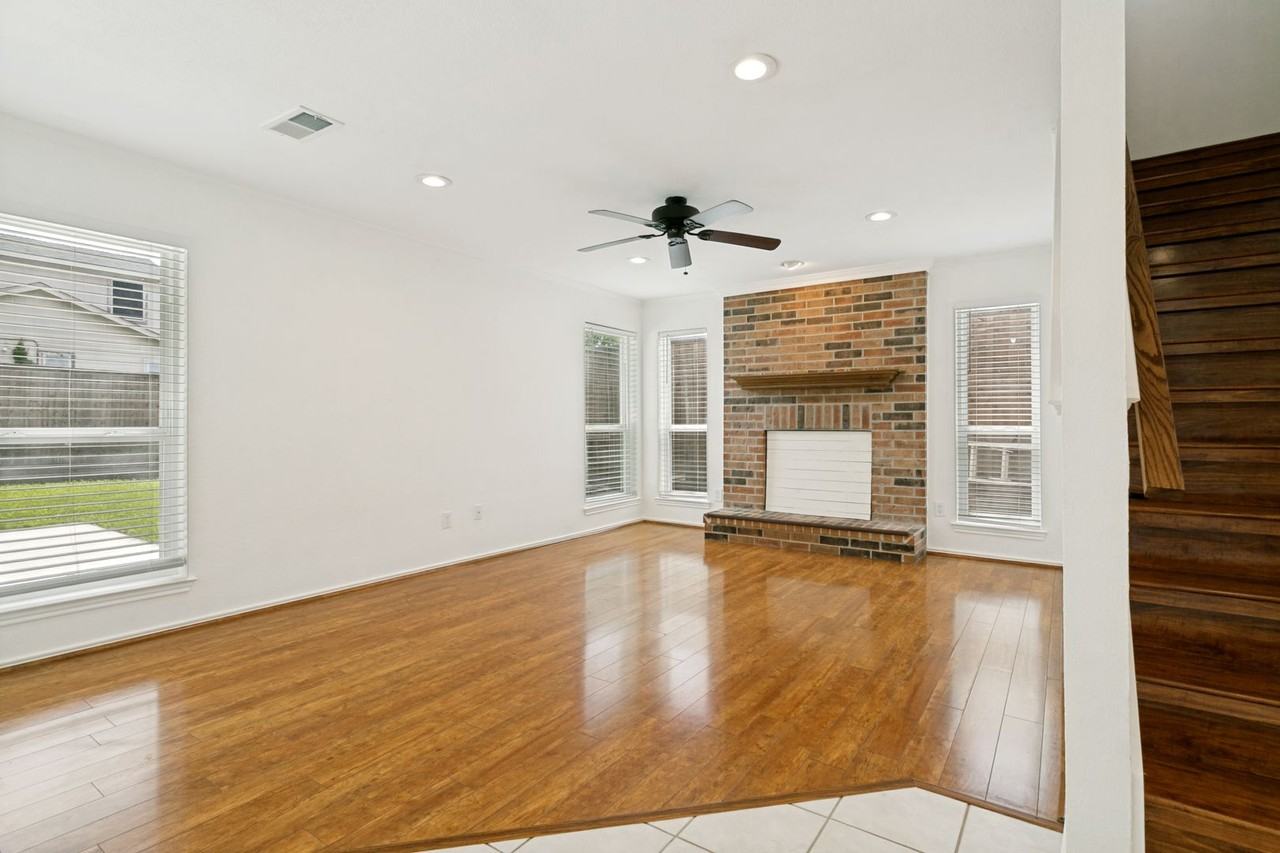 2236 Ryan Rdg - Photo 7 of 25