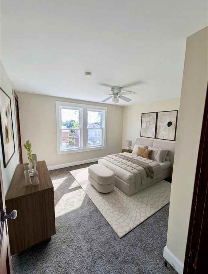 7231 Somerset St - Photo 3 of 10