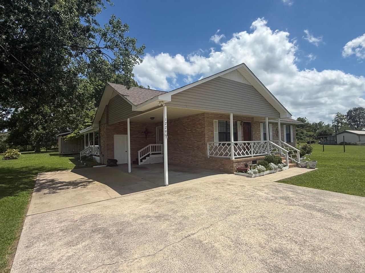 12200 Highway 40 - Photo 2 of 20
