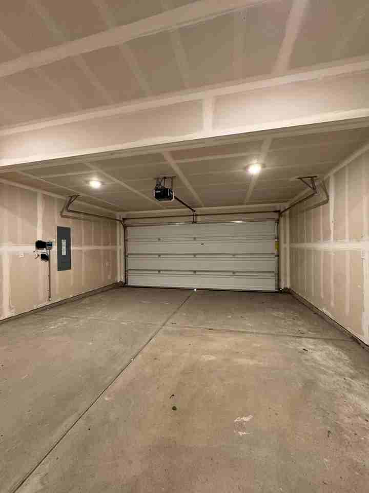 1312 Morgan Ct - Photo 5 of 30